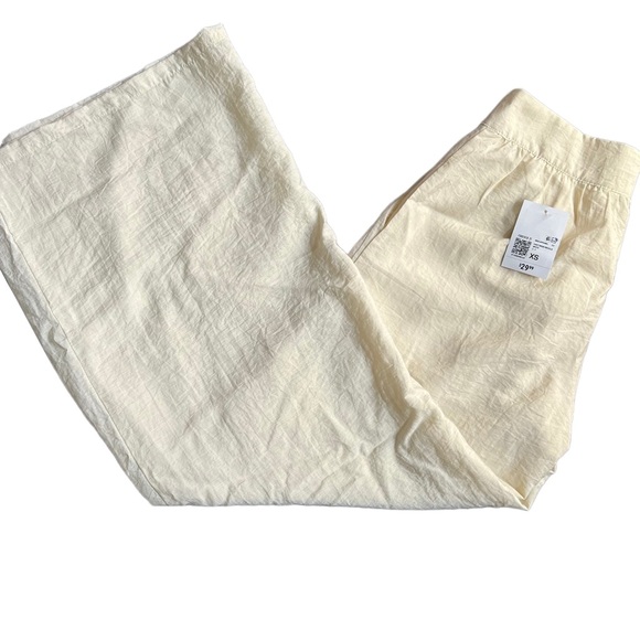 Forever 21 Cream Wide Leg Pants - Picture 10 of 14